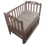 Beech wood bed with toys and drawers next to a movable 110 * 63 cm with the mattress